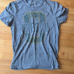 Oregon Ducks Graphic Tee with Yellow and Green Shield Print